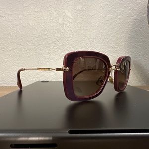 MIU MIU OVERSIZED PURPLE SUNGLASSES